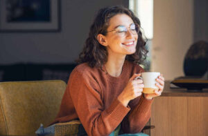 is coffee with milk bad for teeth